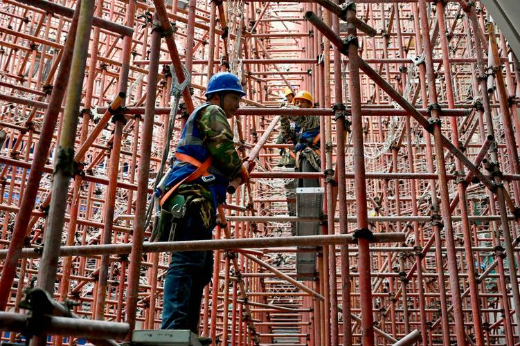 吹響復(fù)工“集結(jié)號(hào)” 貴陽貴安房屋市政工程建設(shè)正酣